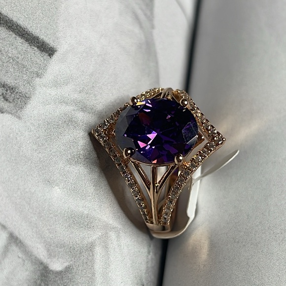 Deep amethyst gold ring - Picture 5 of 6